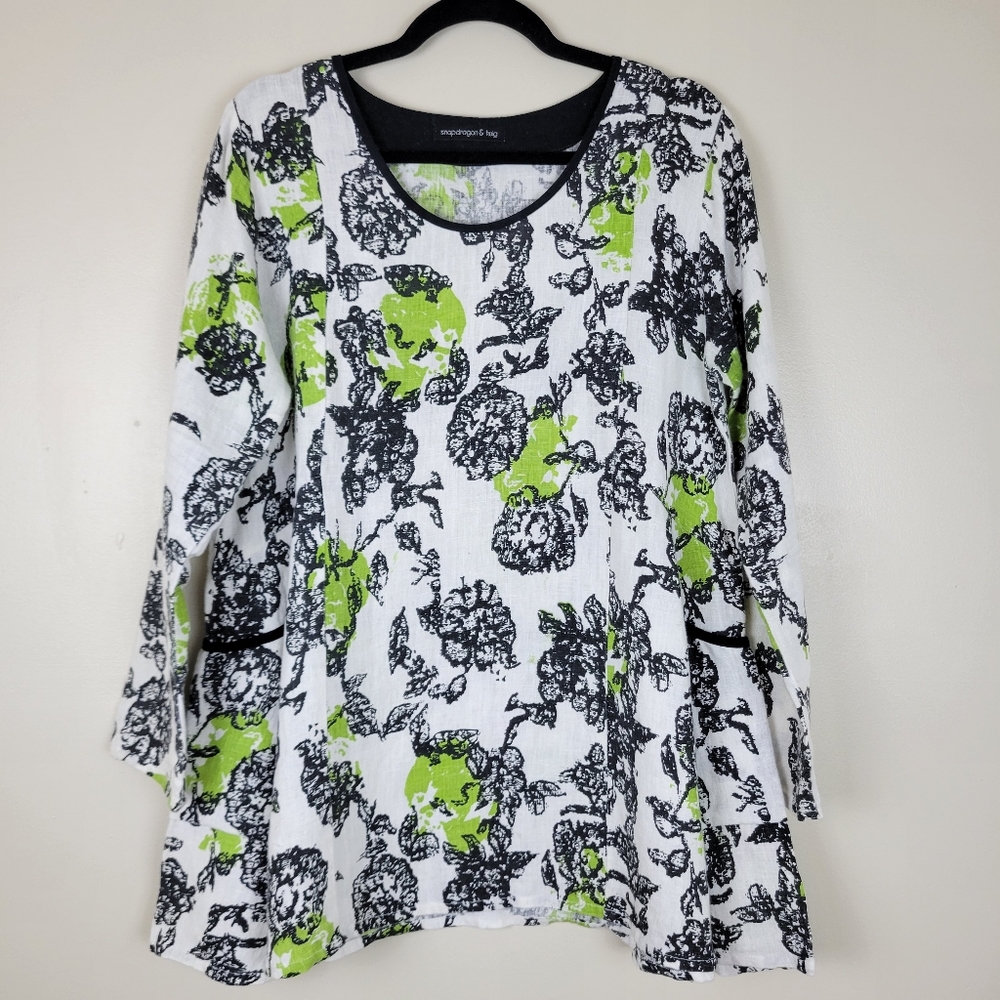 Snapdragon & Twig Relaxed Fit Veronica Linen Tunic